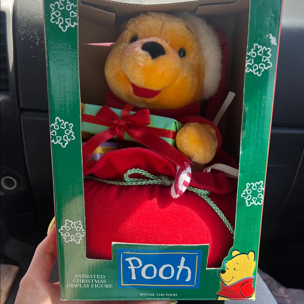 Winnie the Pooh Christmas Display Figure